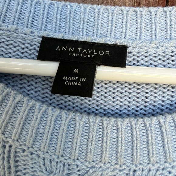 Ann Taylor Factory Light Blue Cable Knit Sweater Size Medium - Picture 10 of 15